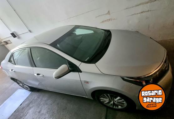 Autos - Toyota Corolla Seg 2016 Nafta 110800Km - En Venta