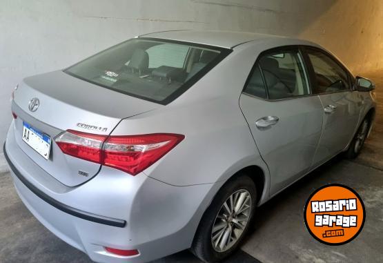 Autos - Toyota Corolla Seg 2016 Nafta 110800Km - En Venta