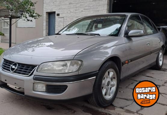 Clsicos - Vendo 2 Opel 1 omega 2.5 V6/ 2.0 16V - En Venta