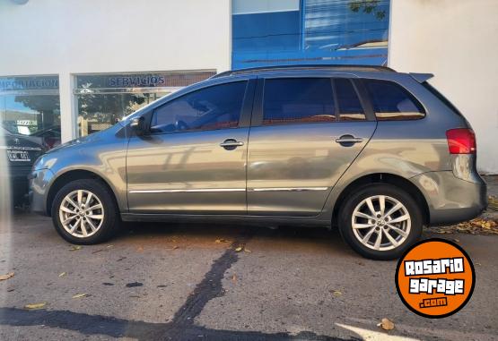 Autos - Volkswagen SURAN HIGLINE 1.6 L14/ 2014 Nafta 139400Km - En Venta