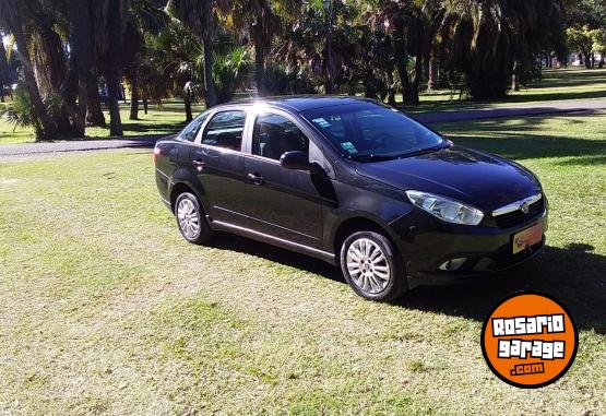 Autos - Fiat GRAN SIENA 2016 Nafta 98000Km - En Venta