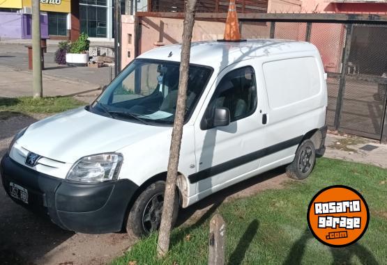 Utilitarios - Peugeot Partner 1.6 hdi 2011 Diesel 196000Km - En Venta