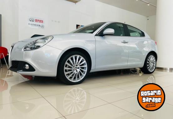 Autos - Alfa Romeo Giulietta Distintive 2017 Nafta 21000Km - En Venta