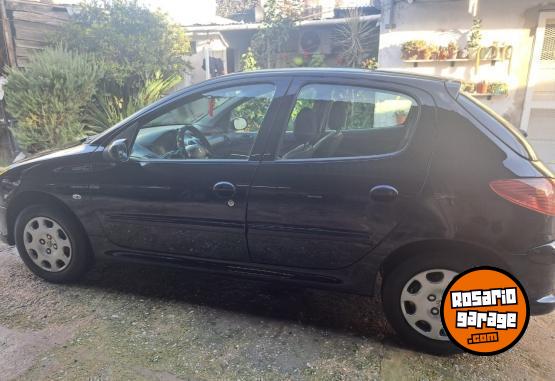 Autos - Peugeot 206 2008 Nafta 185000Km - En Venta