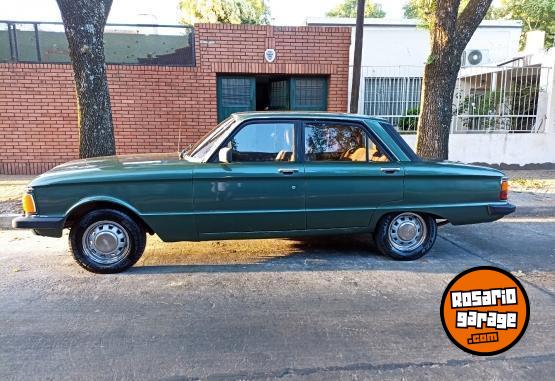 Autos - Ford Falcon de lujo 3.0 1984 GNC 94000Km - En Venta