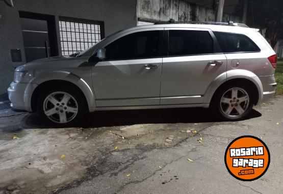 Camionetas - Dodge Journey  2.7 7 asientos 2011 Nafta 120000Km - En Venta