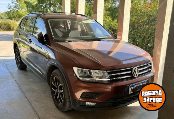 Camionetas - Volkswagen Tiguan allspace 2018 Nafta 93000Km - En Venta