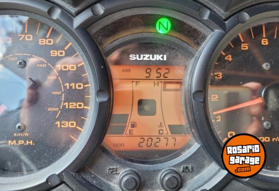Motos - Suzuki DL 650 2010 Nafta 32000Km - En Venta