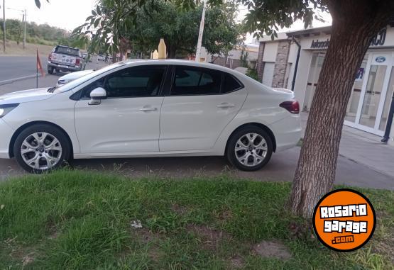 Autos - Citroen C4 longe HDI 2019 Diesel 72000Km - En Venta