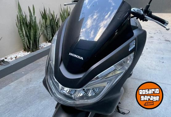 Motos - Honda PCX 150 2017 Nafta 19000Km - En Venta
