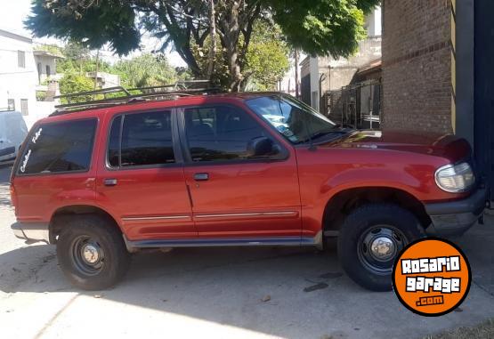 Camionetas - Ford Explorer XLT 1997 GNC 170000Km - En Venta