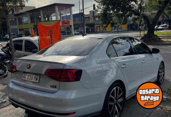 Autos - Volkswagen VENTO TSI GLI DSG + NAV 2018 Nafta 115000Km - En Venta