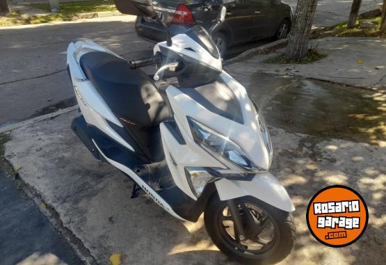 Motos - Honda Scooter New Elite 125 2019 Nafta 19000Km - En Venta