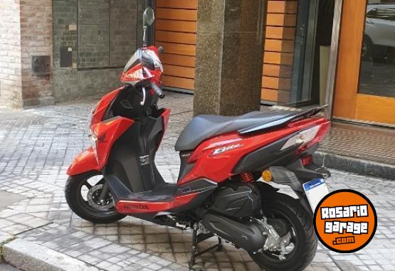 Motos - Honda Elite 2023 Nafta 4500Km - En Venta