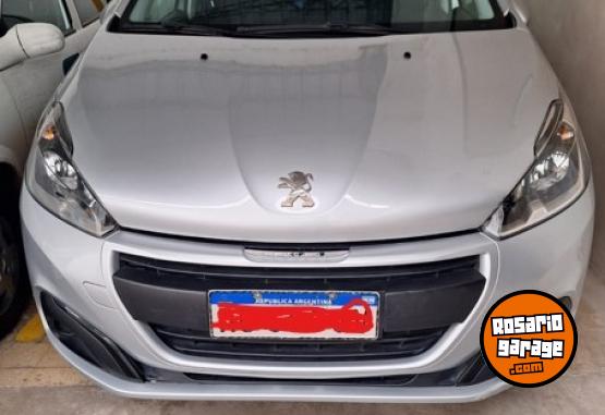 Autos - Peugeot 208 2018 Nafta 41000Km - En Venta