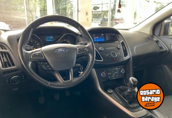 Autos - Ford Focus 2016 Nafta 123000Km - En Venta