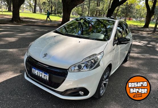 Autos - Peugeot 208 GT 2018 Nafta 46000Km - En Venta