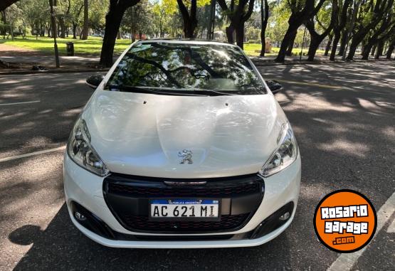 Autos - Peugeot 208 GT 2018 Nafta 46000Km - En Venta