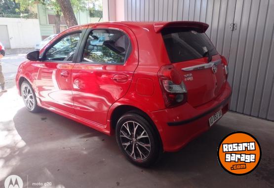 Autos - Toyota ETIOS 1.5 xls , caja 6ta 2019 Nafta 39000Km - En Venta