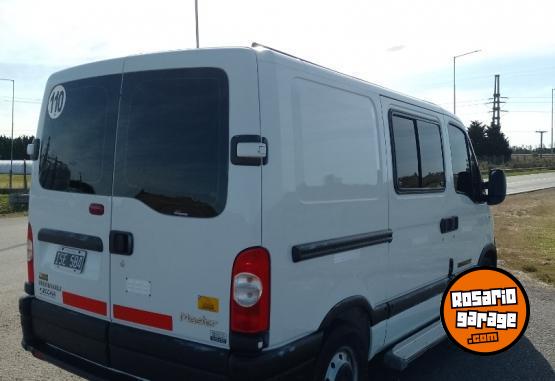 Utilitarios - Renault Master 2010 Diesel 220000Km - En Venta