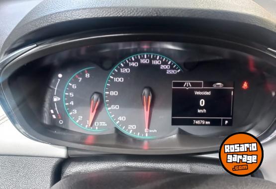 Autos - Chevrolet Tracker 4x4 2019 Nafta 74000Km - En Venta