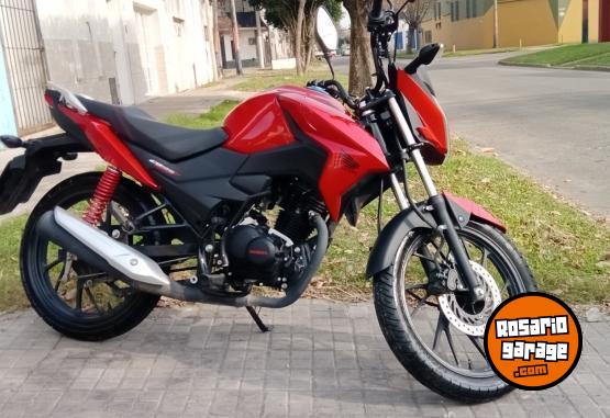Motos - Honda Twister 125cc poco uso 2023 Nafta 1400Km - En Venta