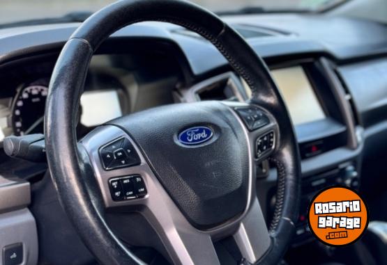 Camionetas - Ford Ranger XLT 3.2 AT 4X4 2017 Diesel 126000Km - En Venta
