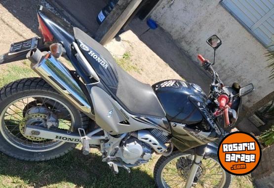 Motos - Honda FALCON NX 2013 Nafta 57000Km - En Venta