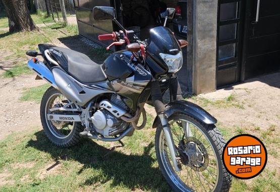 Motos - Honda FALCON NX 2013 Nafta 57000Km - En Venta