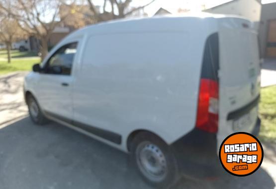 Utilitarios - Renault KANGOO 2020 Nafta 190000Km - En Venta