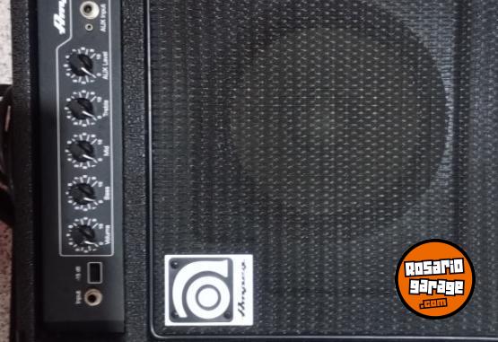 Instrumentos Musicales - Vendo bajo cort curbow B42 y ampli Ampeg BA-108 - En Venta