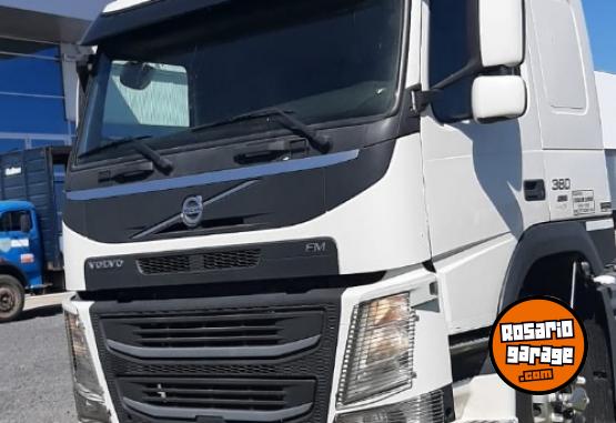 Camiones y Gras - Volvo FM 380 . 2016 - En Venta