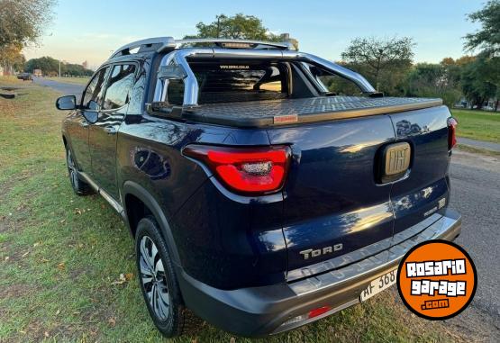 Camionetas - Fiat TORO VOLCANO 2.0 TDI 2022 Diesel 31500Km - En Venta