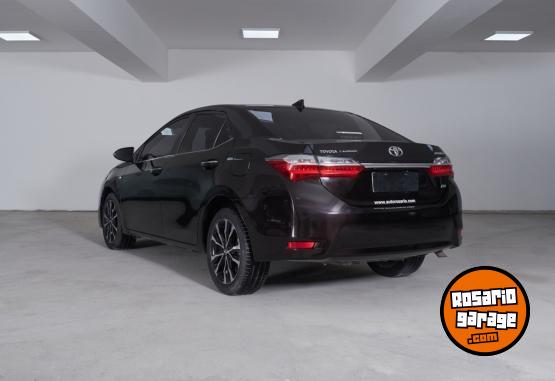 Autos - Toyota Corolla SEG 2017 Nafta 85000Km - En Venta