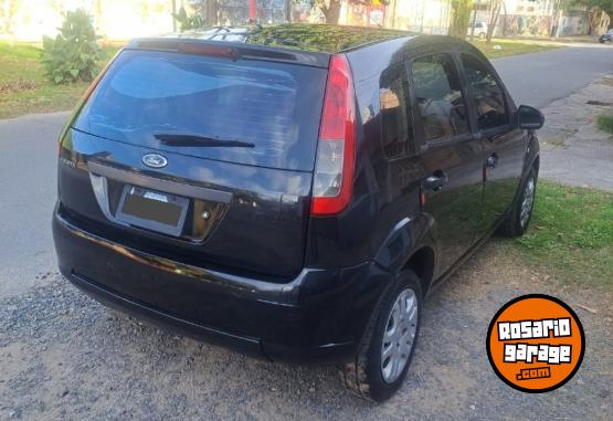 Autos - Ford Fiesta 2011 Nafta 140000Km - En Venta