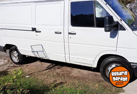 Utilitarios - Renault TRAFIC 1999 Diesel 10Km - En Venta