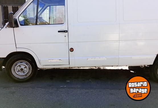 Utilitarios - Renault TRAFIC 1999 Diesel 10Km - En Venta