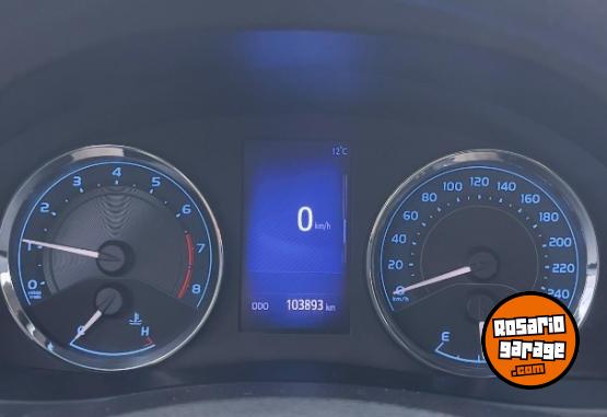 Autos - Toyota Corolla 2018 Nafta 100000Km - En Venta