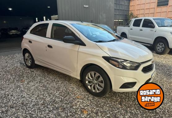 Autos - Chevrolet ONIX LT 5PTAS 2017 Nafta 120000Km - En Venta