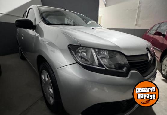 Autos - Renault Logan  AUTHENTIQUE 2017 GNC 47000Km - En Venta