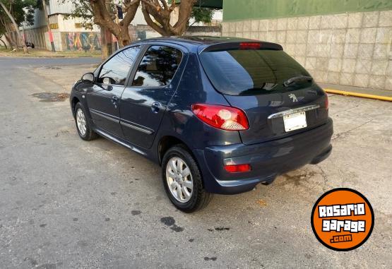 Autos - Peugeot 207 2013 Diesel 105000Km - En Venta