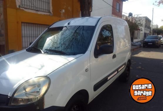 Utilitarios - Renault Kangoo 2014 GNC 100000Km - En Venta