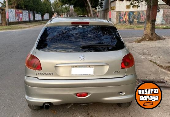 Autos - Peugeot 206 2008 Nafta 160000Km - En Venta