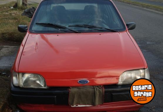 Autos - Ford Fiesta cl 1.8 1996 Diesel 111111Km - En Venta