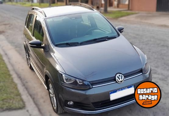 Autos - Volkswagen Suran Track 2019 Nafta 48090Km - En Venta