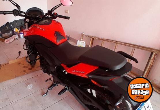 Motos - Bajaj Dominar 250 2021 Nafta 15680Km - En Venta