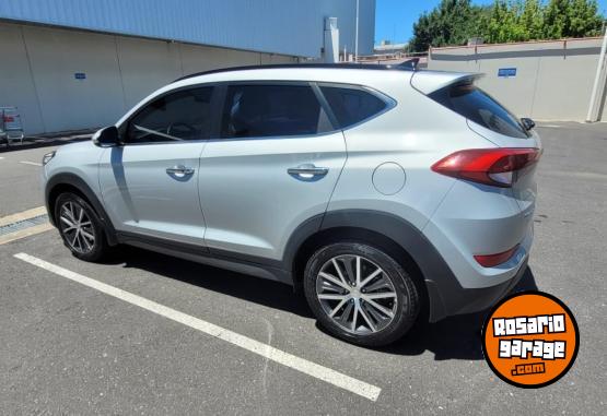 Camionetas - Hyundai TUCSON 2016 Diesel 53000Km - En Venta