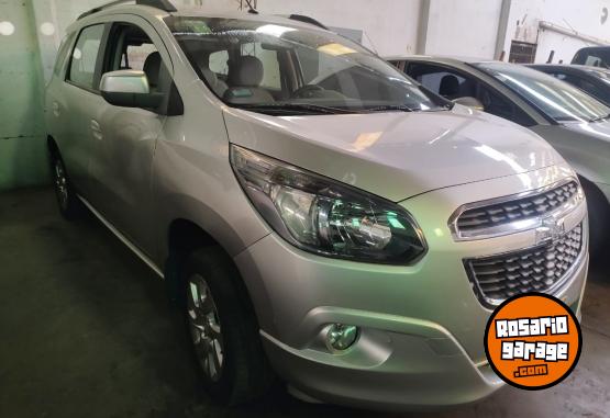 Camionetas - Chevrolet SPIN 2016 Nafta 111111Km - En Venta