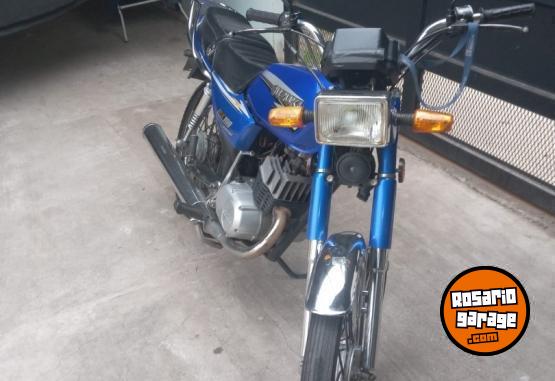 Motos - Suzuki AX 100 2014 Nafta 50000Km - En Venta