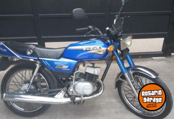 Motos - Suzuki AX 100 2014 Nafta 50000Km - En Venta